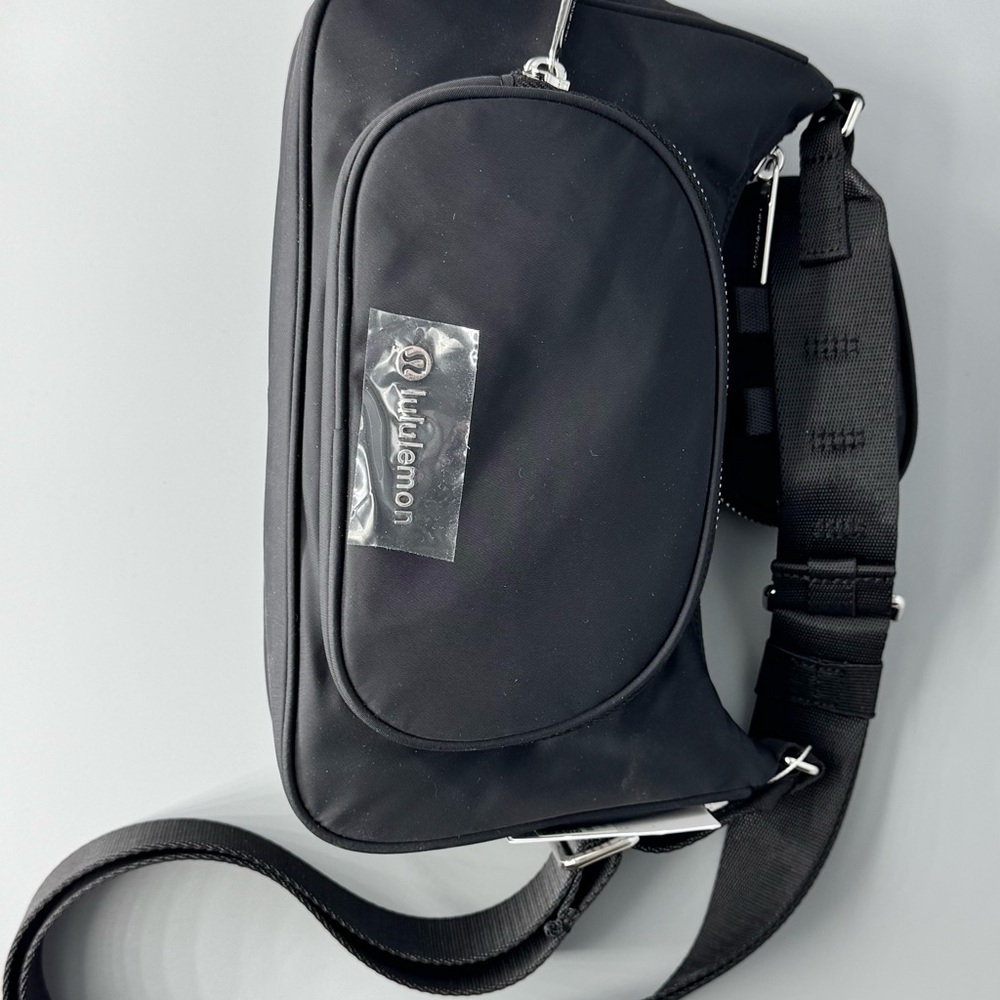 lululemon athletica Black Women’s Crossbody Bag